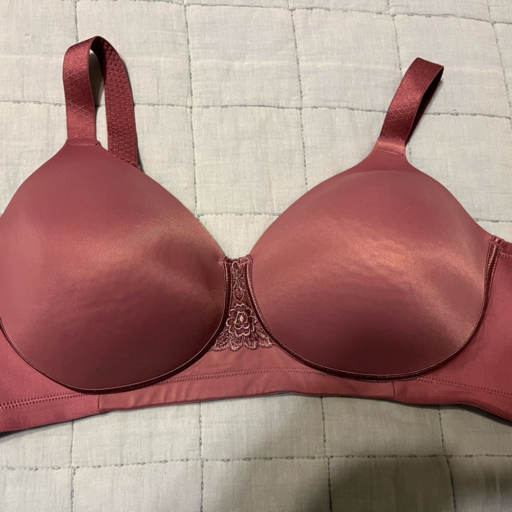 Women’s wireless bra